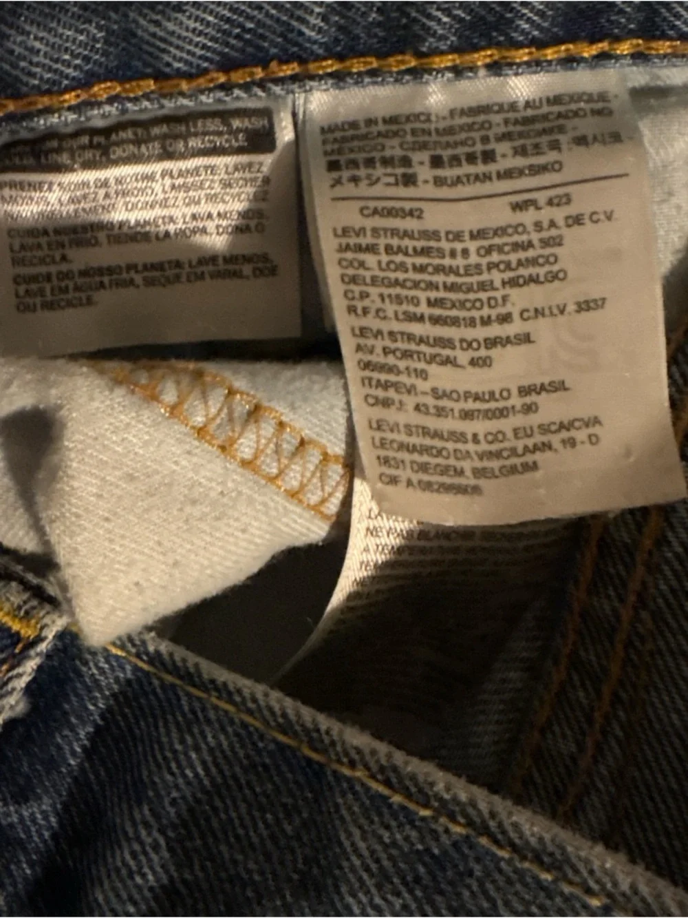Levis 505 Jeans Mens 32x30 Tag Distressed Fade Blue Actual 34x28 Denim Straight